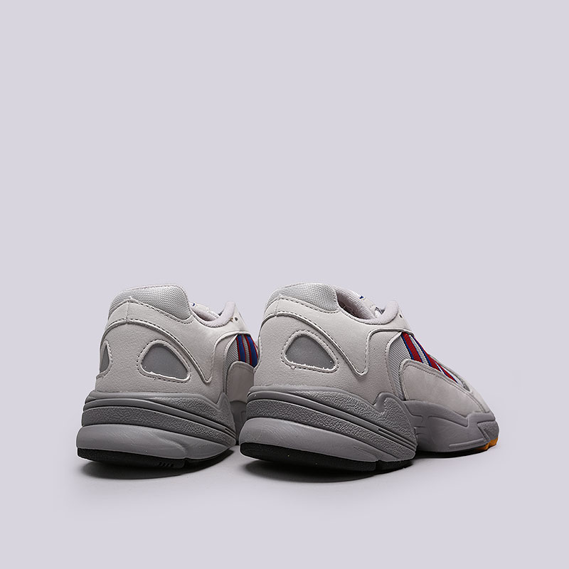 мужские серые кроссовки adidas Yung-1 CG7127 - цена, описание, фото 4